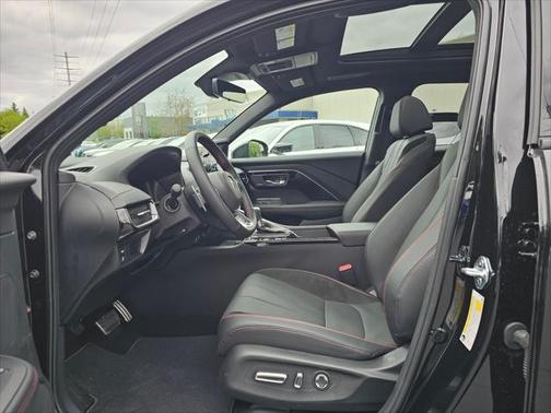 2025 Acura ADX w/A-Spec Advance Package