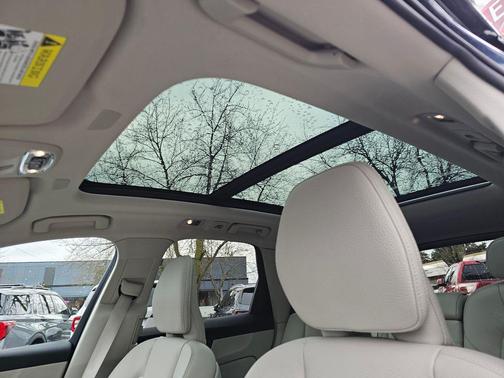 2021 Volvo XC60 T5 Momentum