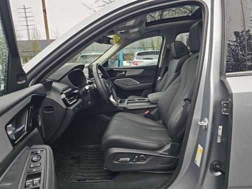 2025 Acura MDX Standard