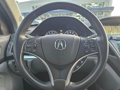 2017 Acura MDX 3.5L w/Technology Package