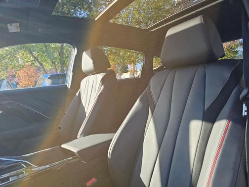 2025 Acura ADX A-Spec with Advance