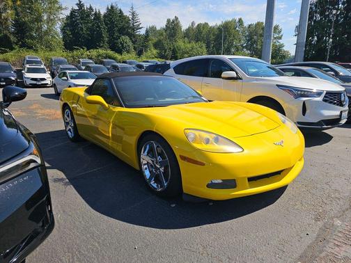 Velocity Yellow Tintcoat 2007 Chevrolet Corvette Base