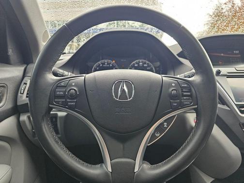 2017 Acura MDX 3.5L w/Technology Package