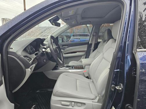 2017 Acura MDX 3.5L w/Technology Package