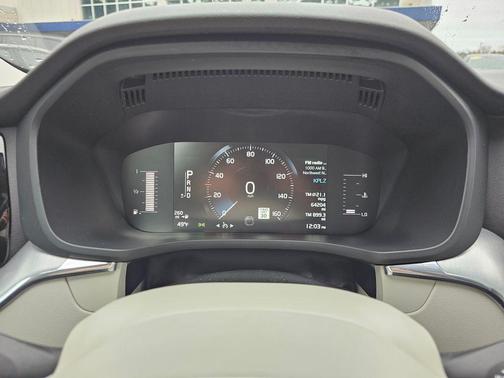 2019 Volvo XC60 T5 Momentum