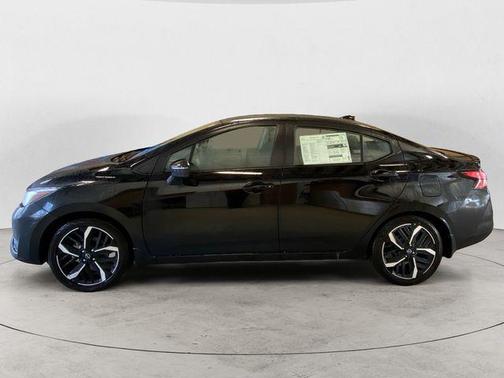 Black 2025 Nissan Versa 1.6 SR