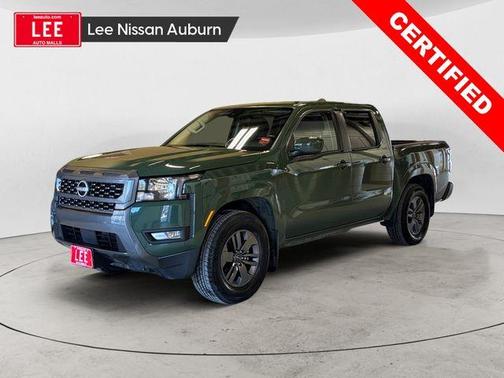 2025 Nissan Frontier SV