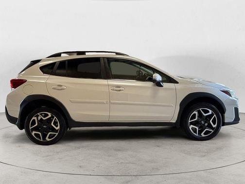 Crystal White Pearl 2020 Subaru Crosstrek Limited