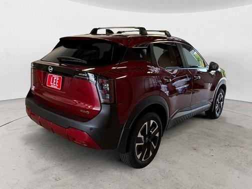 Scarlet Ember T 2026 Nissan Kicks SV