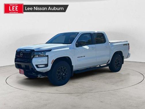 Glacier White 2027 Nissan Frontier SV
