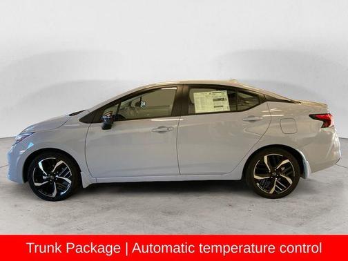 2025 Nissan Versa 1.6 SR