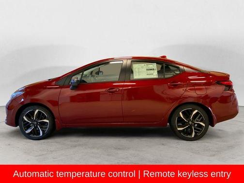 2025 Nissan Versa 1.6 SR