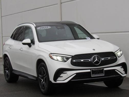 2025 Mercedes-Benz GLC 300 