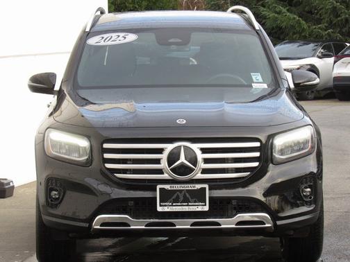 2025 Mercedes-Benz GLB 250 