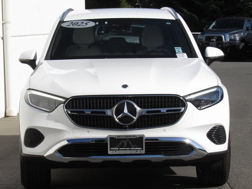 2025 Mercedes-Benz GLC 300 4MATIC