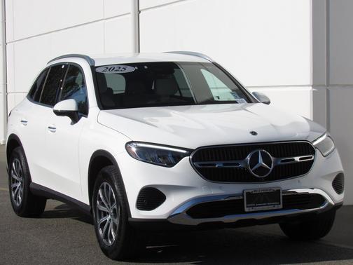 2025 Mercedes-Benz GLC 300 4MATIC