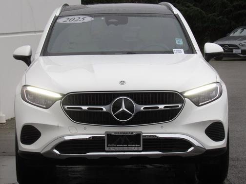2025 Mercedes-Benz GLC 300 4MATIC