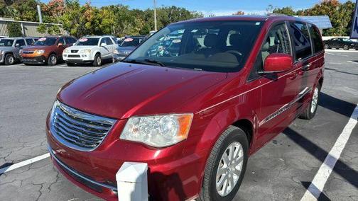 2014 Chrysler Town & Country Touring