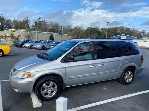 2005 Dodge Grand Caravan SXT