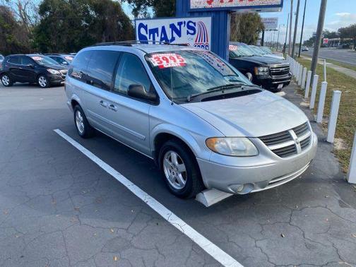 2005 Dodge Grand Caravan SXT