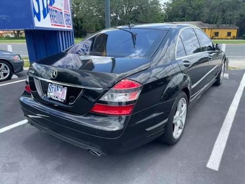 2009 Mercedes-Benz S-Class S 550