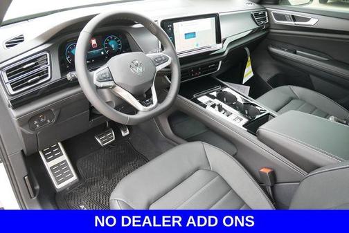 2025 Volkswagen Atlas Cross Sport 2.0T SEL R-Line Black