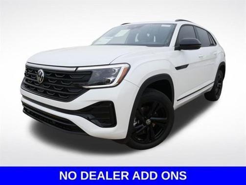 2025 Volkswagen Atlas Cross Sport 2.0T SEL R-Line Black