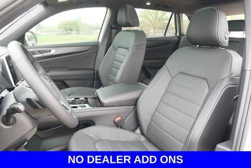 2025 Volkswagen Atlas Cross Sport 2.0T SEL R-Line Black
