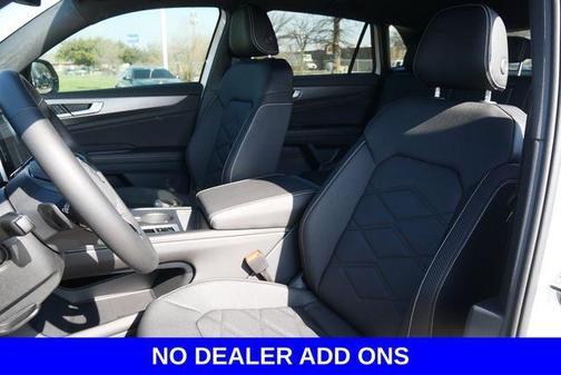 2025 Volkswagen Atlas Cross Sport 2.0T SE