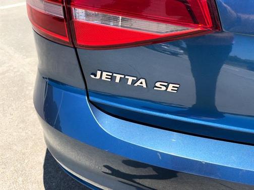 2015 Volkswagen Jetta 1.8T SE