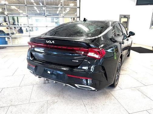 2024 Kia K5 GT-Line