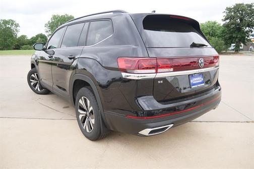 2025 Volkswagen Atlas 2.0T SE