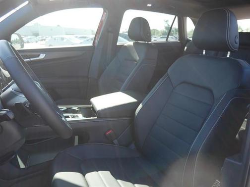 2025 Volkswagen Atlas Cross Sport 2.0T SEL