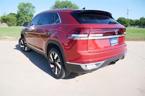 2025 Volkswagen Atlas Cross Sport 2.0T SEL