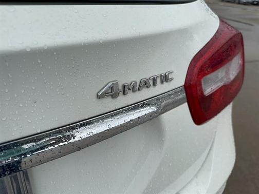 2018 Mercedes-Benz GLA 250 Base 4MATIC