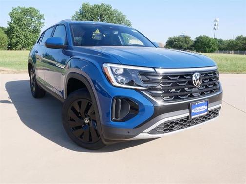 2025 Volkswagen Atlas Cross Sport 2.0T SE w/Technology