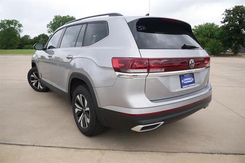 2025 Volkswagen Atlas 2.0T SE