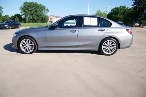 2023 BMW 330 i