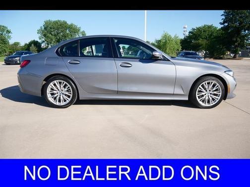 2023 BMW 330 i