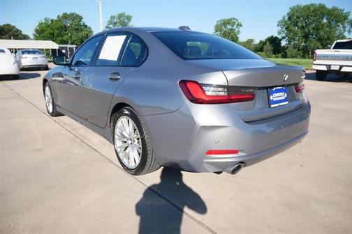 2023 BMW 330 i