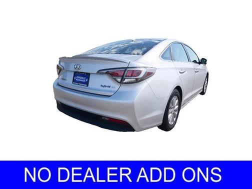 2017 Hyundai SONATA Hybrid SE