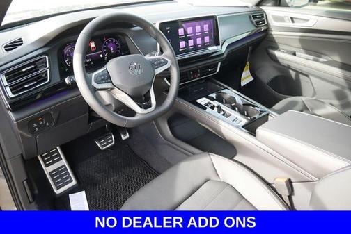 2025 Volkswagen Atlas Cross Sport 2.0T SEL R-Line Black