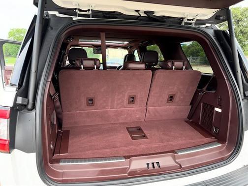 2021 Lincoln Navigator Black Label