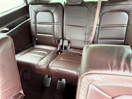 2021 Lincoln Navigator Black Label