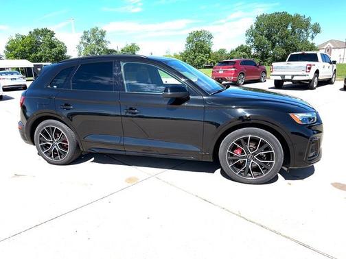 2022 Audi SQ5 3.0T Premium Plus