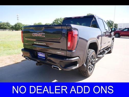 2022 GMC Sierra 1500 AT4