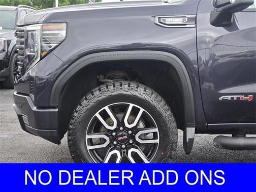 2022 GMC Sierra 1500 AT4