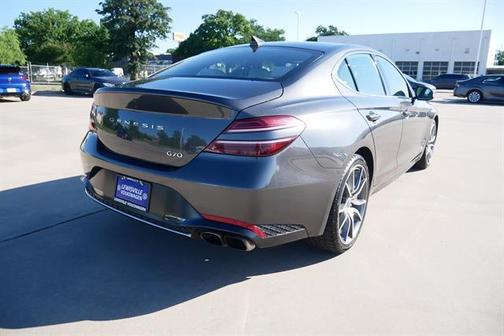 2023 Genesis G70 2.0T