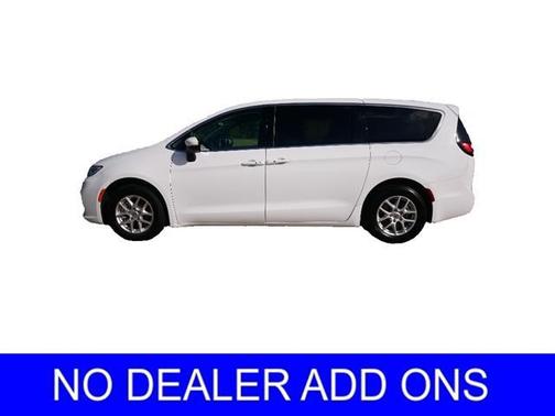 2023 Chrysler Pacifica Touring-L