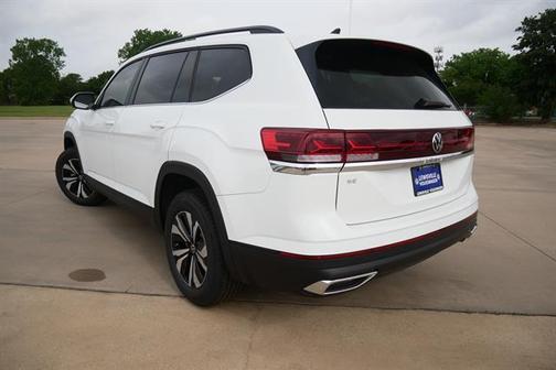2025 Volkswagen Atlas 2.0T SE
